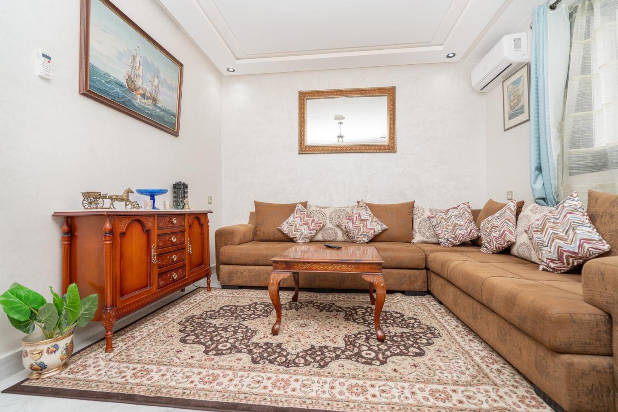 Deluxe Appartement Au Centre Avec Un Grand Balcon Tânger Exterior foto