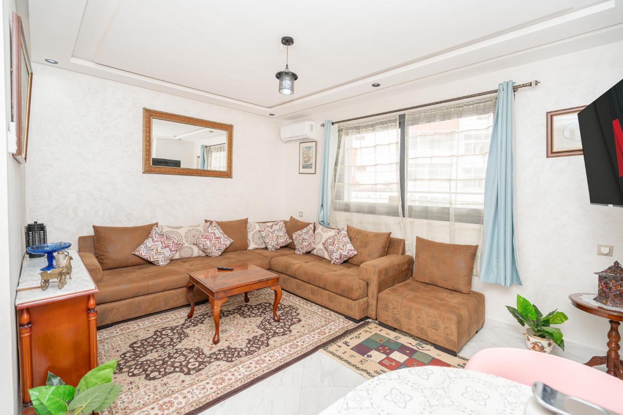Deluxe Appartement Au Centre Avec Un Grand Balcon Tânger Exterior foto