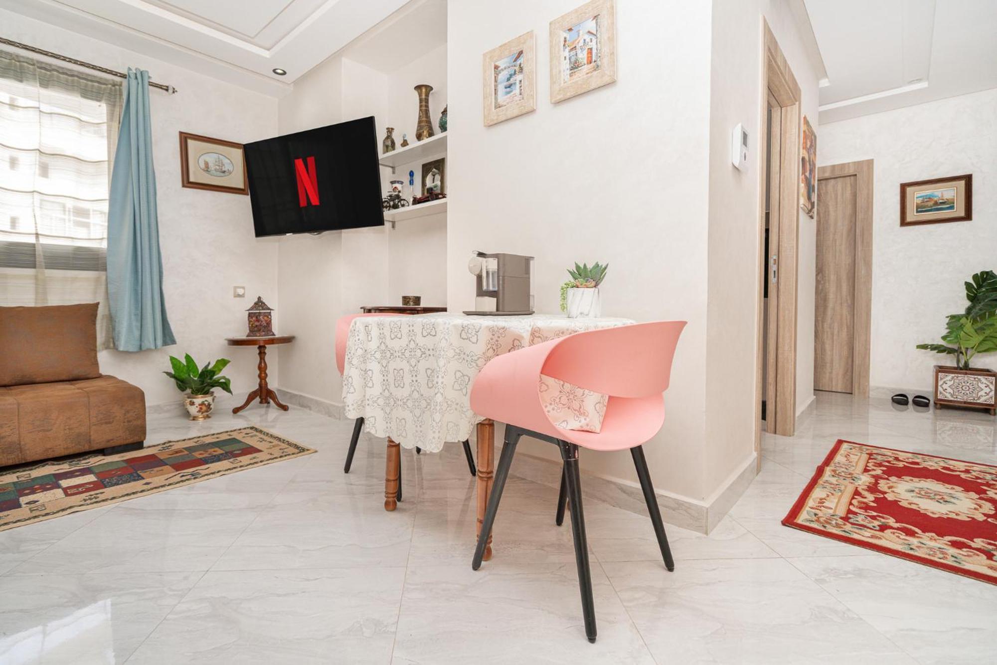 Deluxe Appartement Au Centre Avec Un Grand Balcon Tânger Exterior foto