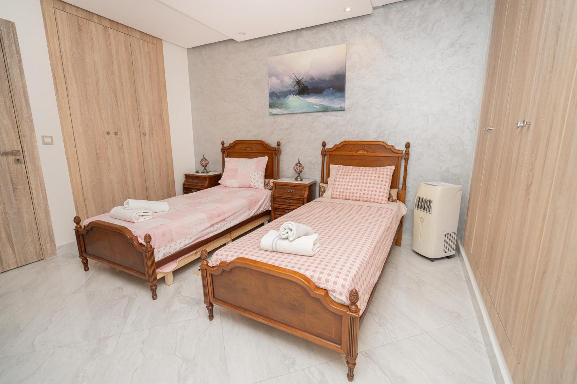 Deluxe Appartement Au Centre Avec Un Grand Balcon Tânger Exterior foto