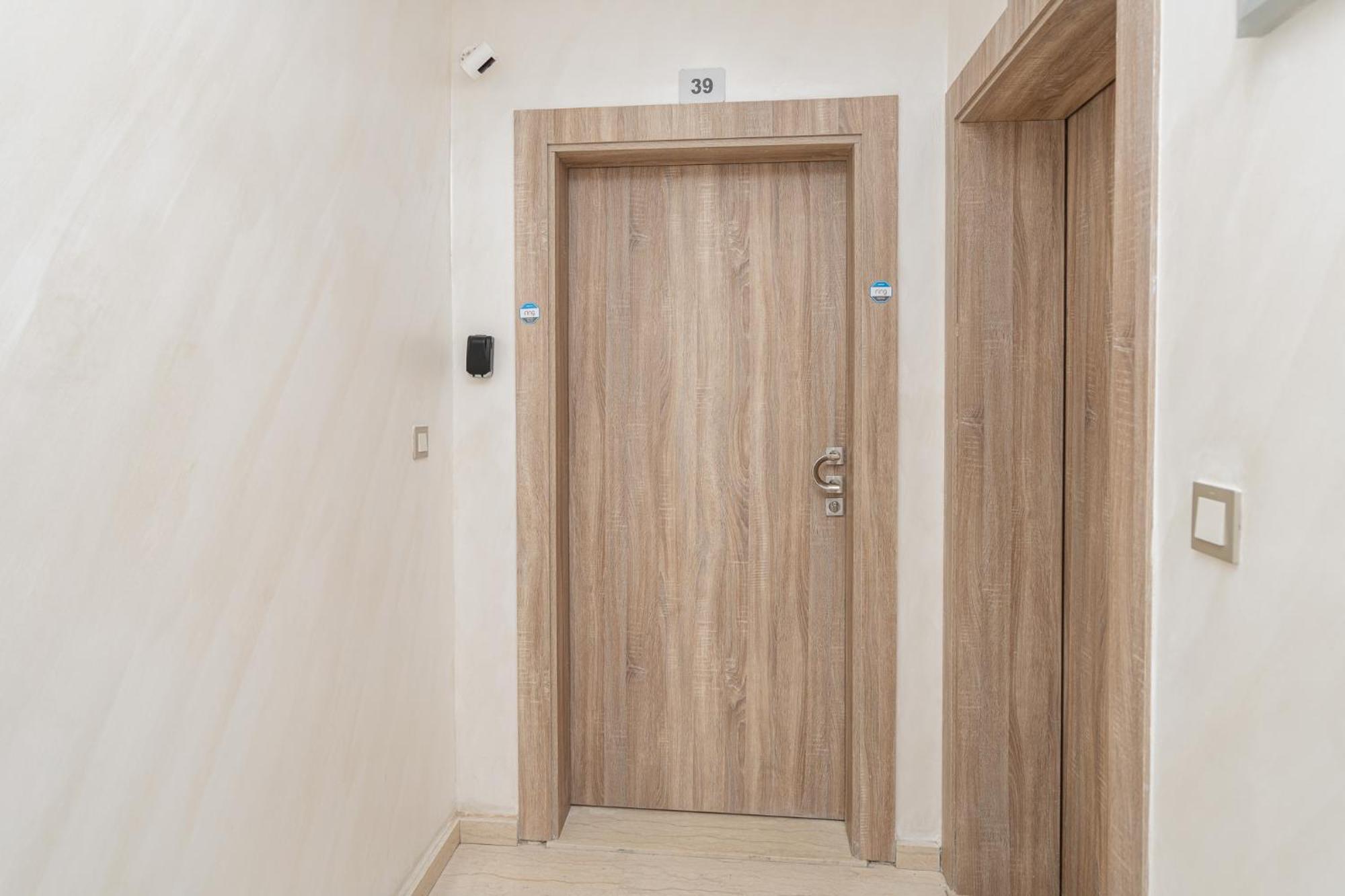 Deluxe Appartement Au Centre Avec Un Grand Balcon Tânger Exterior foto